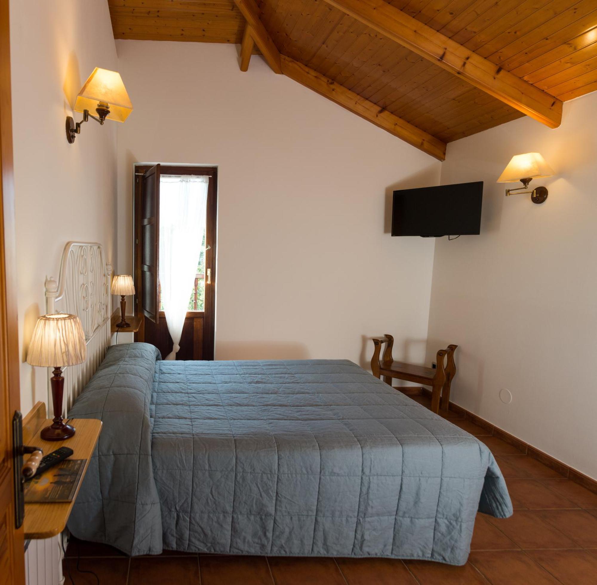 Posada De Suesa Luaran gambar
